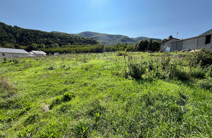 Terrain proche GAP 760 m² — photo 2