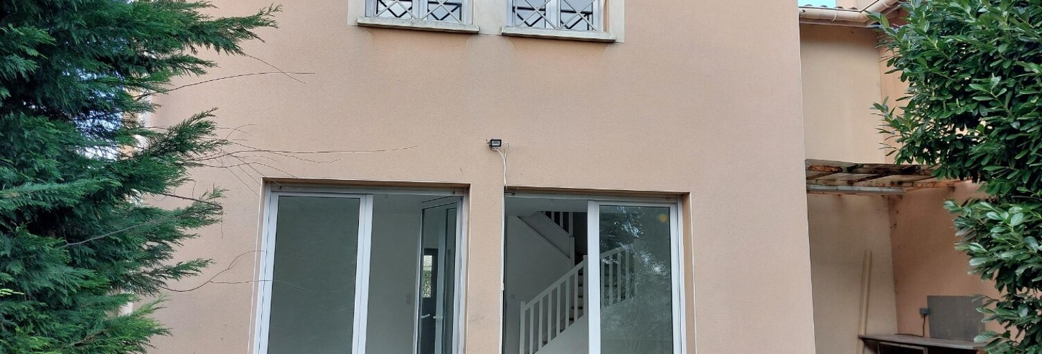 Maison  110 m² à louer à Charly (69390)