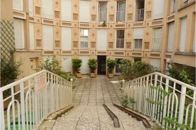 Appartement 2 pièces 669 €