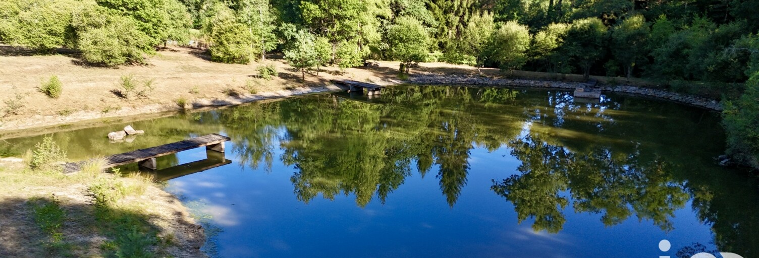 Terrain  11902 m² à vendre à Saint-Estèphe (24360)