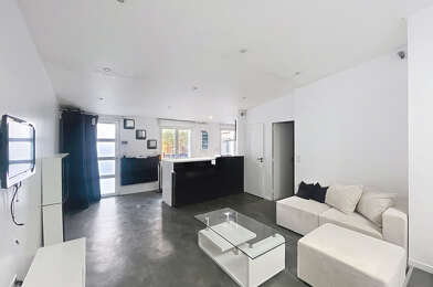 Appartement 2 pièces 740 €