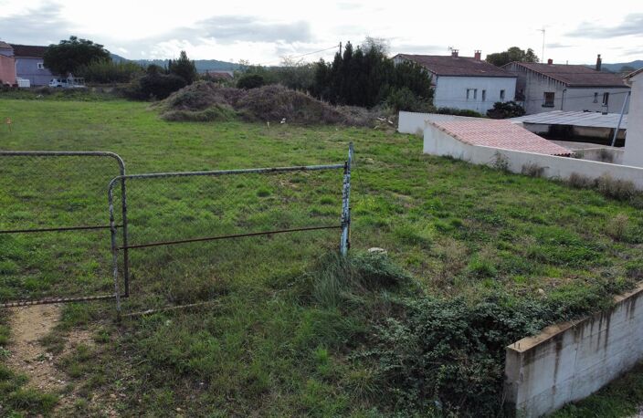 Terrain — photo 3