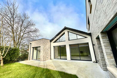 Maison 6 pièces 1765 €