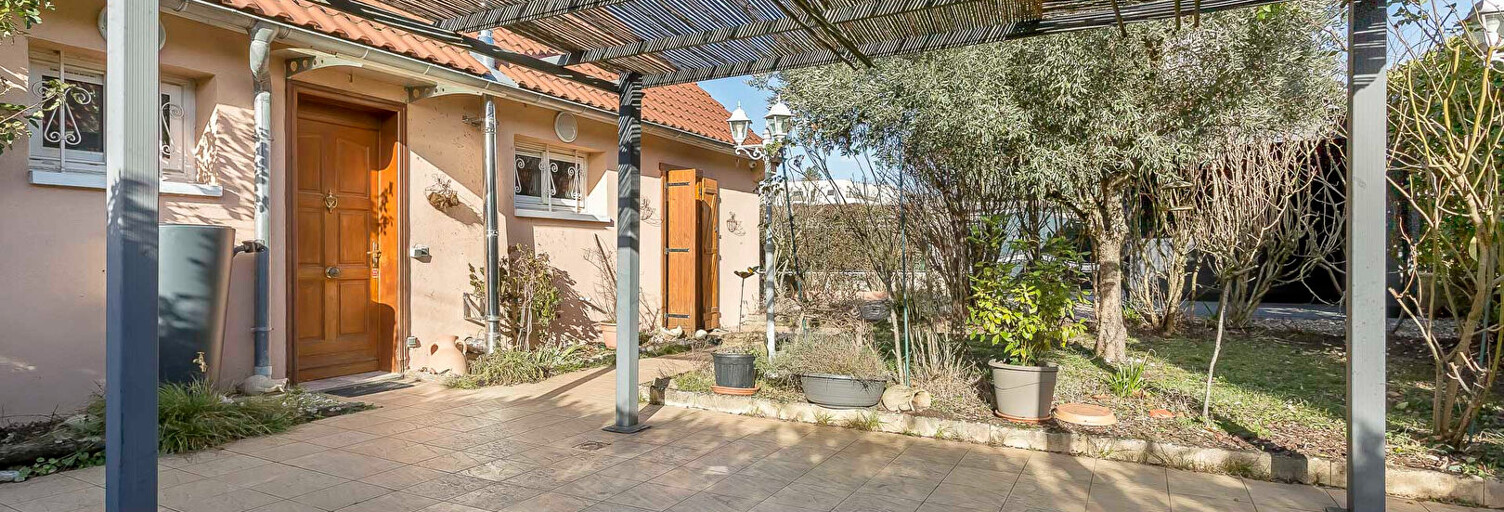 Maison 5 Pièces 146 m² à vendre à Caluire-et-Cuire (69300)