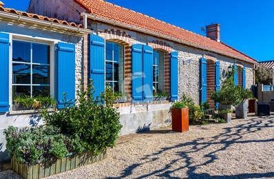 Maison de caractère Longeville Sur Mer 10 pièce(s) 223 m2 — photo du bien