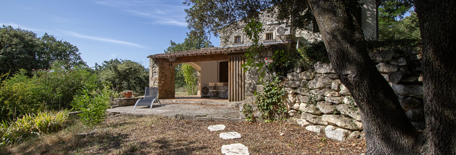 Maison 5 Pièces 83 m² à louer à Saint-Restitut (26130)