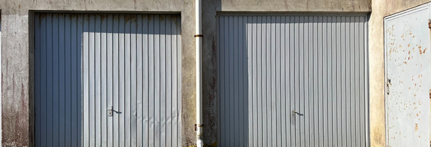 Garage  16 m² à louer à Saint-Hilaire-de-Chaléons (44680)