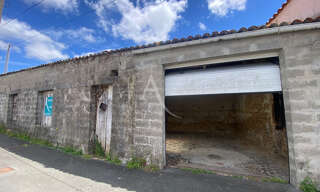 Garage  60 m² à vendre à Rochefort (17300)