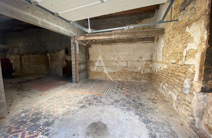 Garage 60 m2 — photo 2