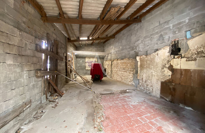 Garage 60 m2 — photo 3