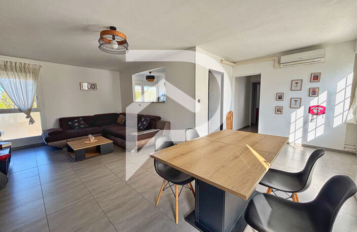 Appartement Vitrolles 4 pièce(s) 81 m2 — photo 2
