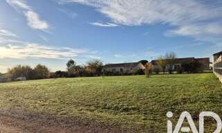 Terrain  1000 m² à vendre à Saint-Jean-de-Thouars (79100)