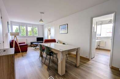 Appartement 3 pièces 177200 €