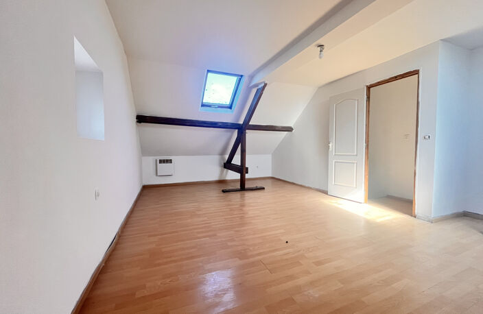 Maison à acheter avec 4 pièces à Jeumont avec Julien DELEBOI — photo 5