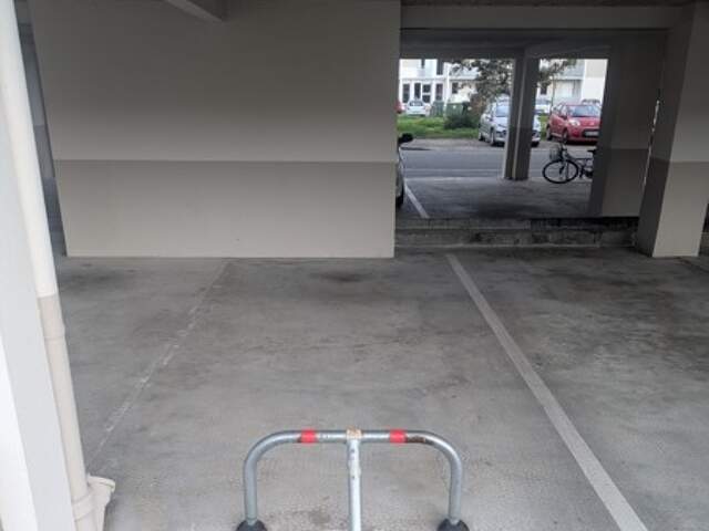 Garage à Talence — photo du bien