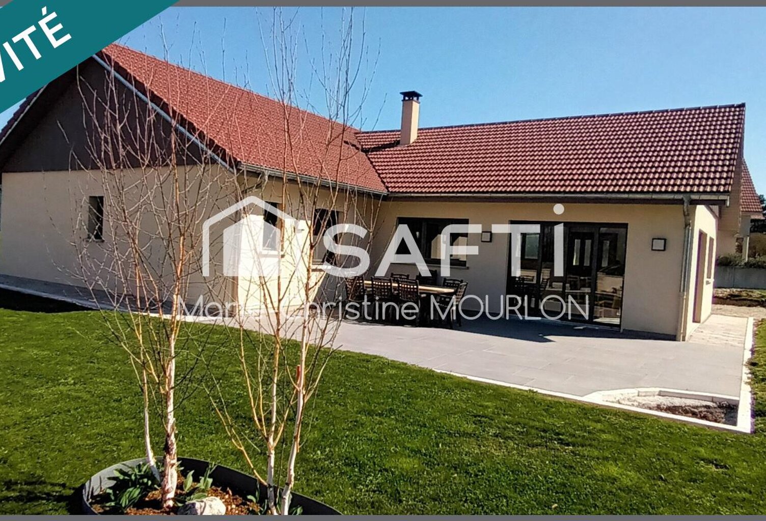 Bien rare sur le secteur. Idéal pour projet familial ou professionnel avec terrain de 23 ares 28. — photo 1