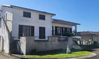 Maison 15 Pièces 300 m² à vendre à Blanquefort (33290)