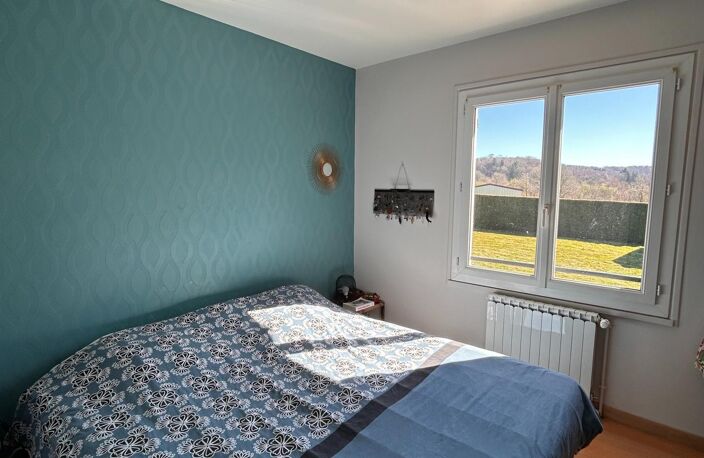 Maison 115m2 4 chambres terrain clos garage — photo 4