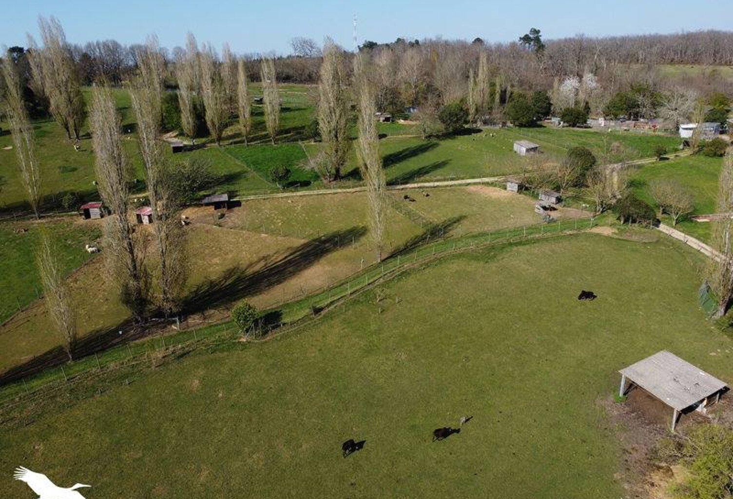 Ferme (tte) de 2 pièces principales — photo 1