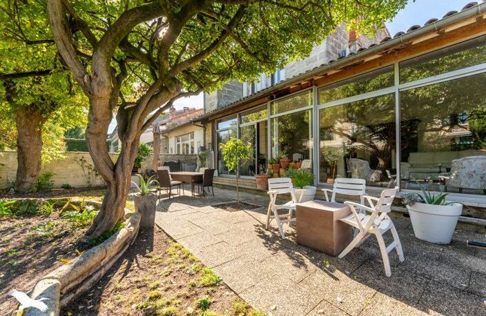 Vente maison 8 pièces 170 m² Bordeaux (33000) — photo 3