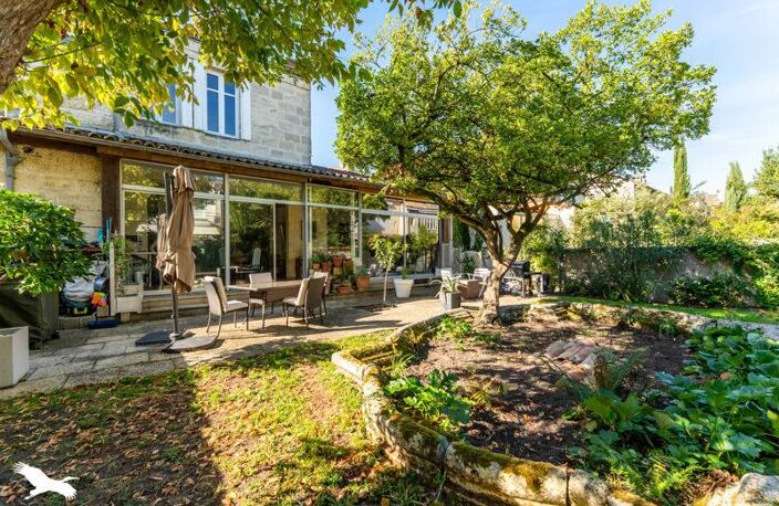 Vente maison 8 pièces 170 m² Bordeaux (33000) — photo 4
