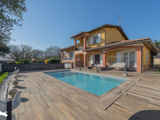 Maison 6 pièces 159 m² à Saint-Jean — photo du bien