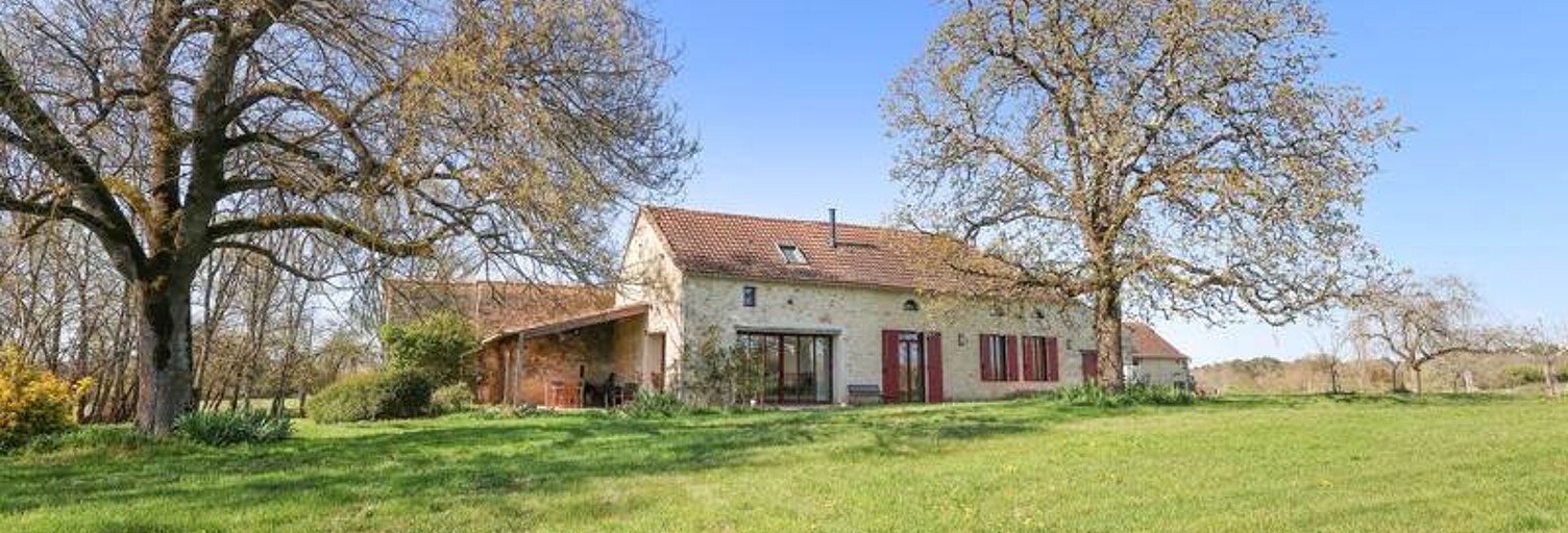 Maison 5 Pièces 200 m² à vendre à Saint-Méard-de-Gurçon (24610)