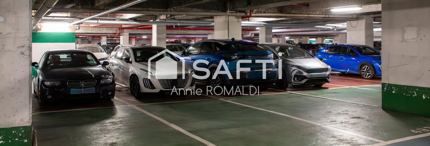 Garage  36 m² à vendre à Suresnes (92150)