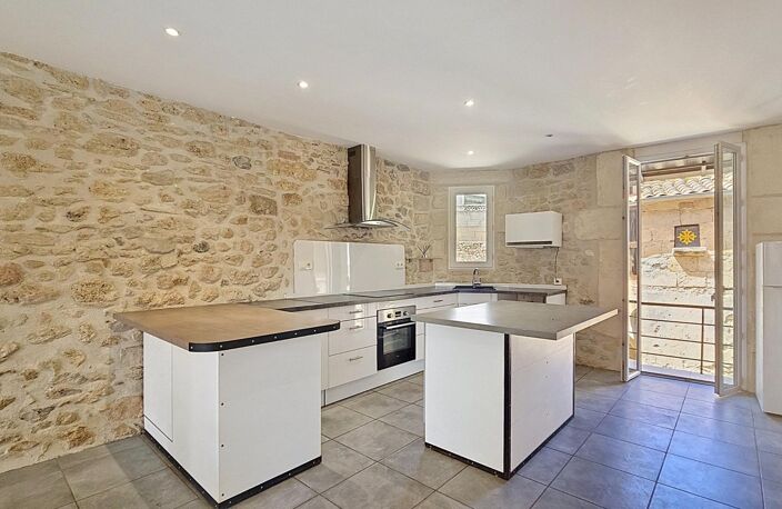 Maison familiale rénovée 172 m²  Jardin  Garage 80 m²  Loupian — photo 4