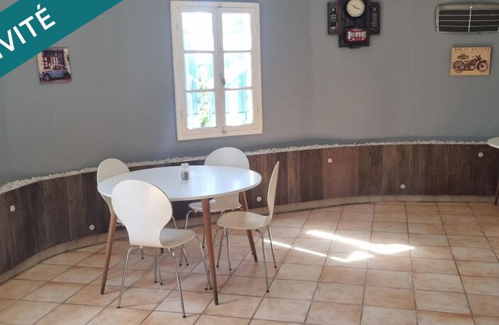 Espace commercial + 2 appartements — photo 3