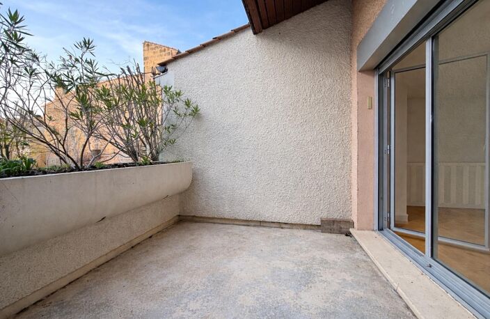 Jardin Public - Chartrons, T4 Duplex 101 m²,Terrasse, Garage — photo 2