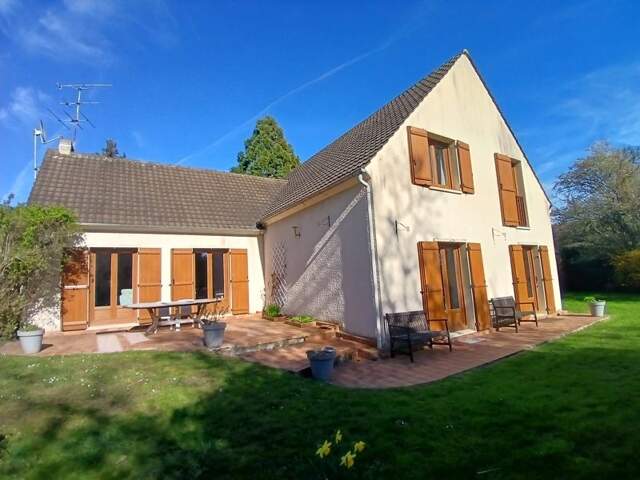 Maison 7 pièces 170 m² à Hédouville — photo du bien