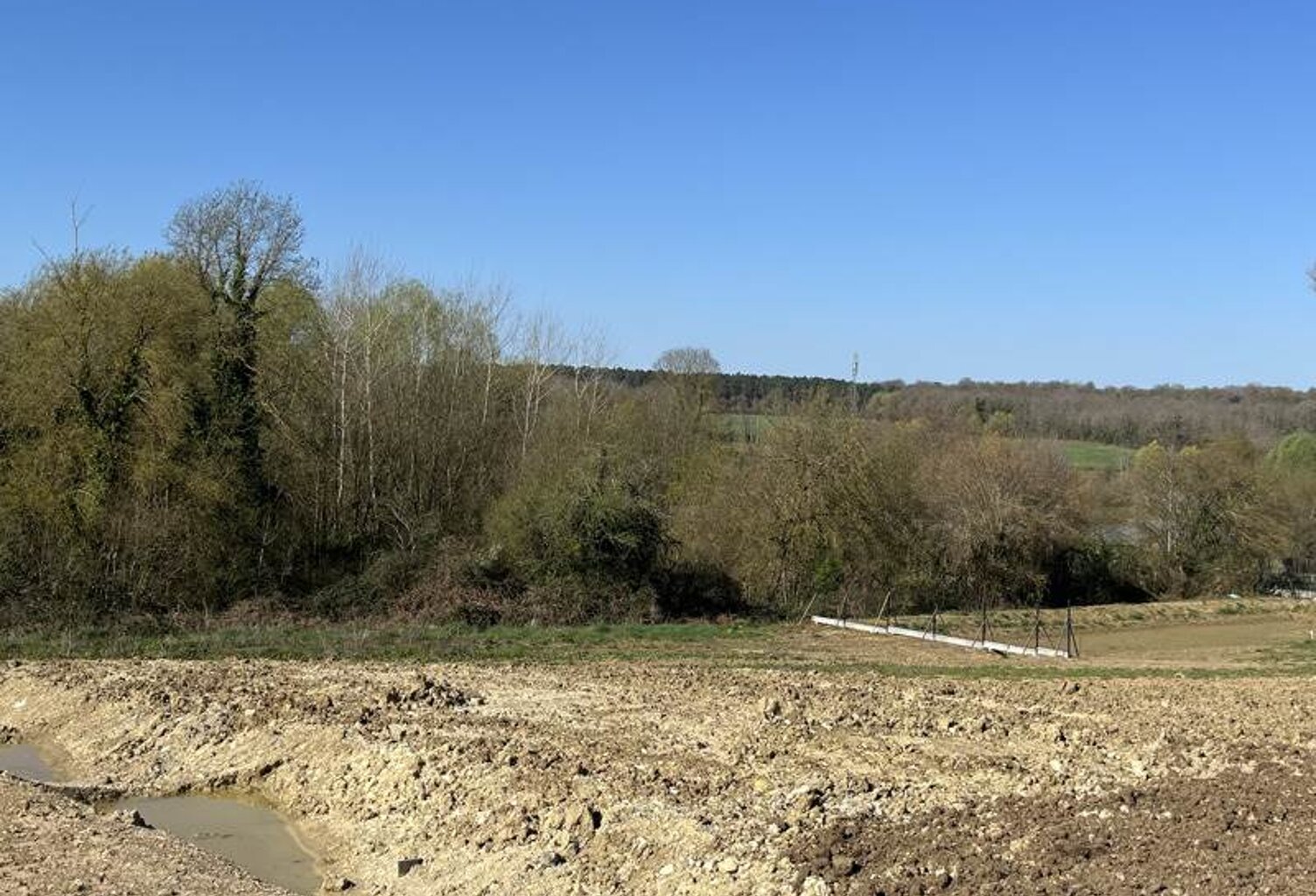 Terrain à bâtir de 0 pièces principales — photo 1