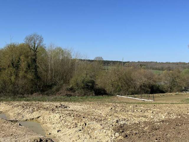 Terrain à bâtir de 0 pièces principales — photo du bien