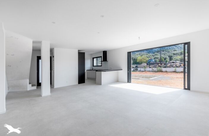Villa de 5 pièces principales — photo 2