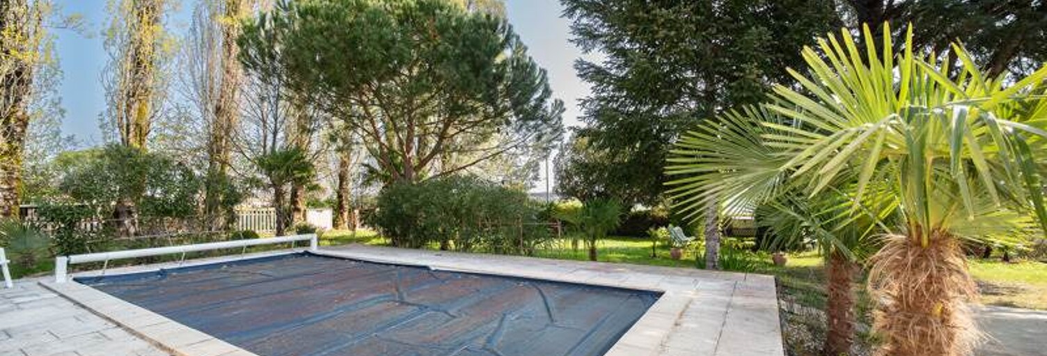 Maison 7 Pièces 207 m² à vendre à Montendre (17130)