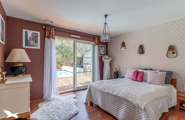 Contemporaine de 6 pièces principales — photo 4