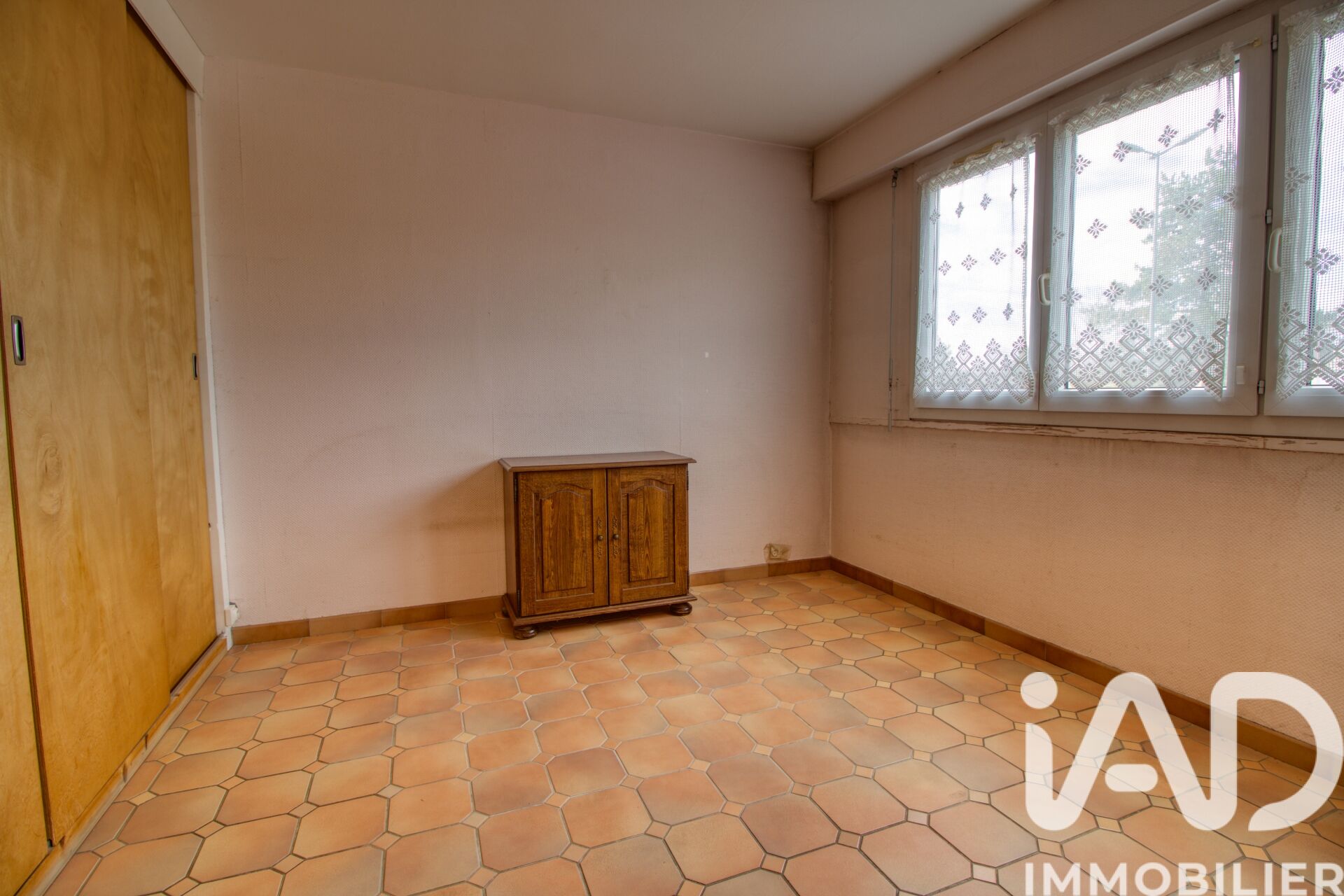 Vente Appartement 4 pièces - Photo 2