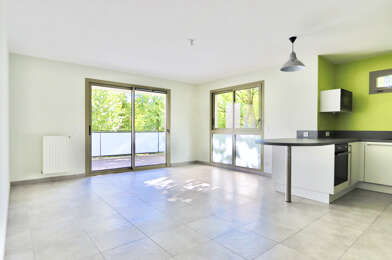 Appartement 3 pièces 1207 €