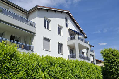 Appartement 5 pièces 275000 €