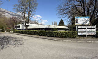 Bureau  105 m² à louer à Meylan (38240)