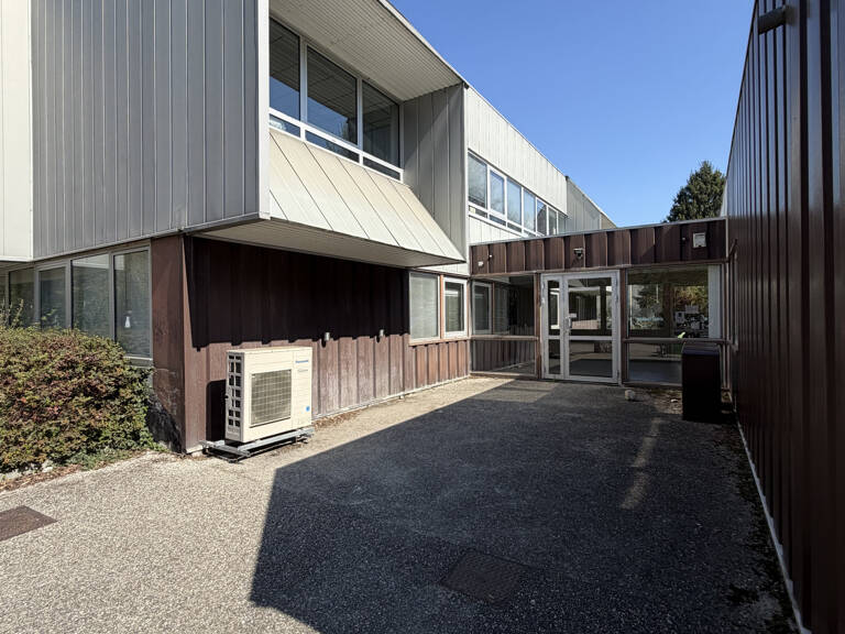 Bureaux 105 m2 — photo 1