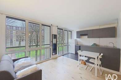 Appartement 1 pièces 720 €