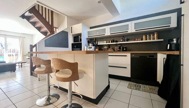 Villa / Maison 4 pièces  à vendre Peypin 13124