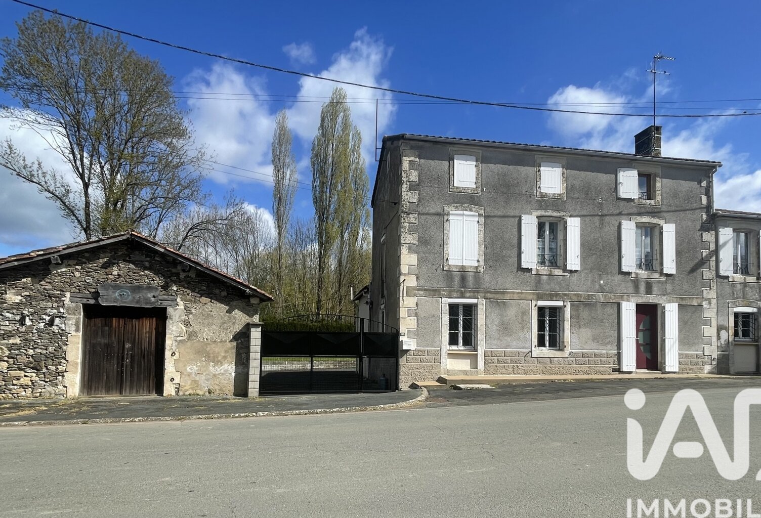 Vente Maison de village 8 pièces — photo 1