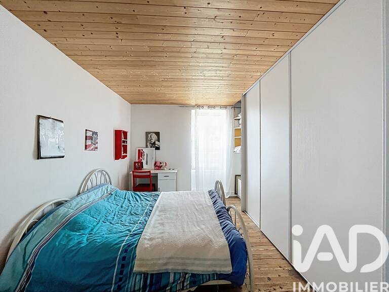 Vente Maison de village 8 pièces — photo 1