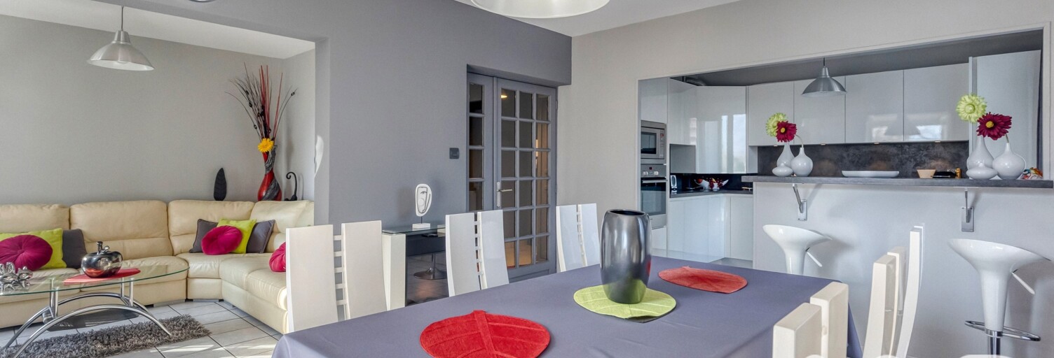 Appartement 5 Pièces 105 m² à vendre à Saint-Martin-d'Hères (38400)