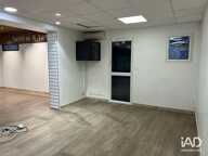 Vente Murs commerciaux 166 m&sup2; — photo 3