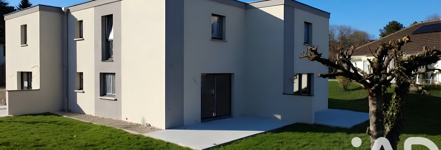 Maison 3 Pièces 73 m² à vendre à École-Valentin (25480)