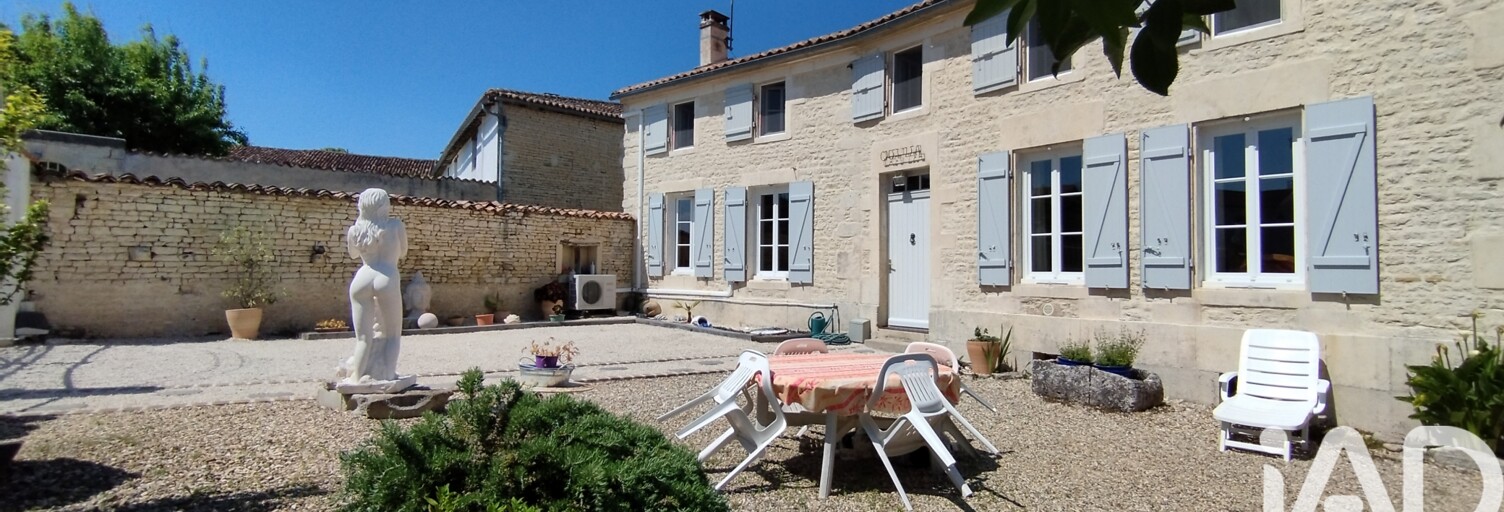 Maison 4 Pièces 159 m² à vendre à Gourvillette (17490)